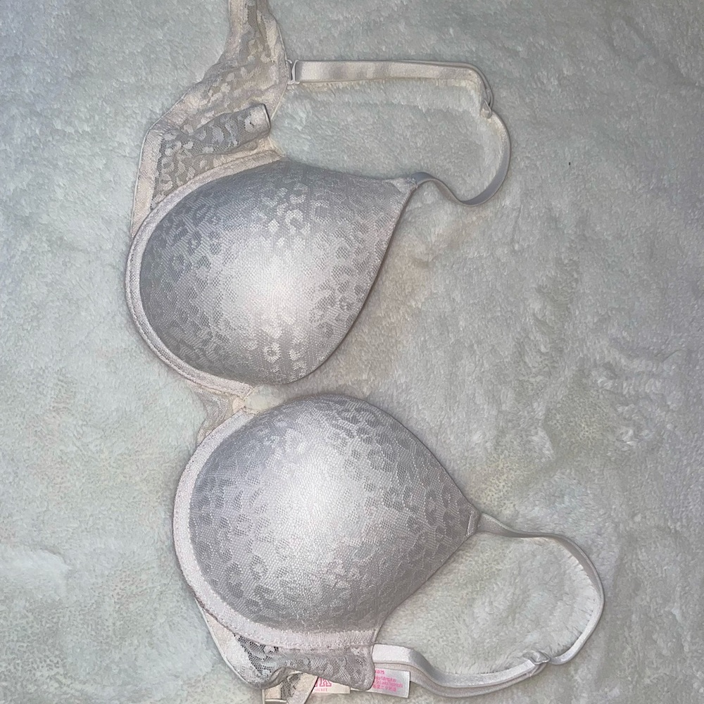 White victoria secret push-up bra